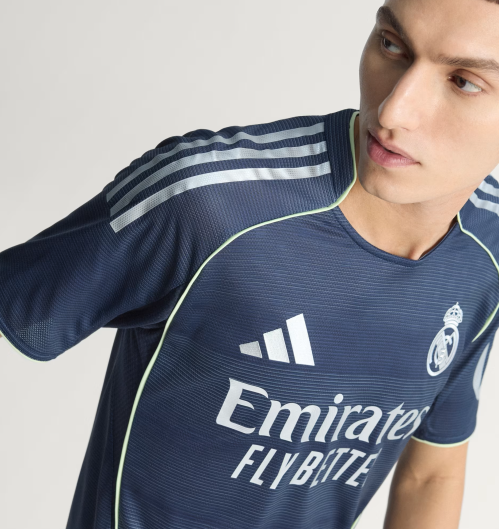 Maillot Extérieur Real Madrid 25/26 Authentique